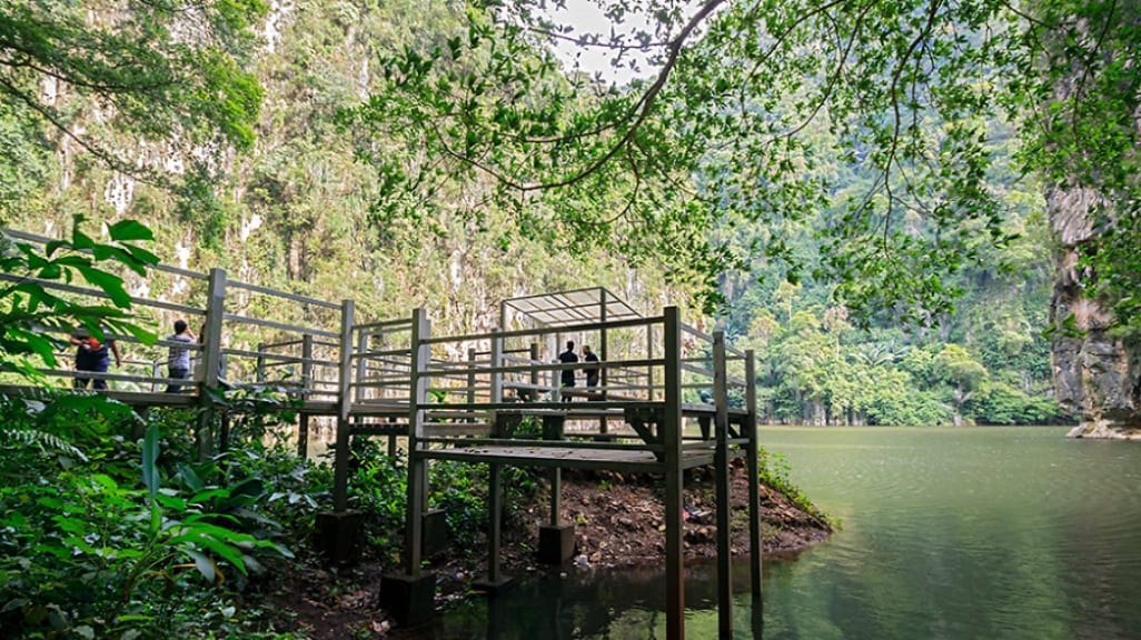 Tasik Cermin Ipoh: A Hidden Mirror Lake Paradise