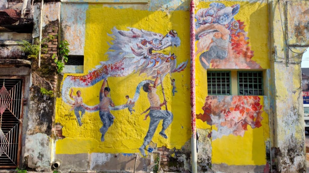 Mural Art's Lane: A Colorful Display of Street Art