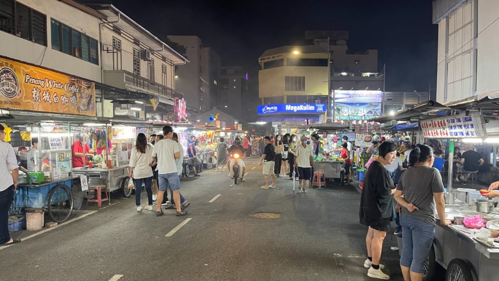 New Lane Street Foodstalls: Penang's Nighttime Food Bazaar