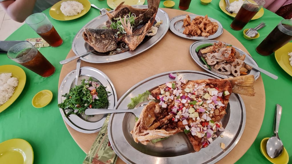 Muhibbah Seafood Restaurant | Halal: A Melting Pot of Seafood Delights