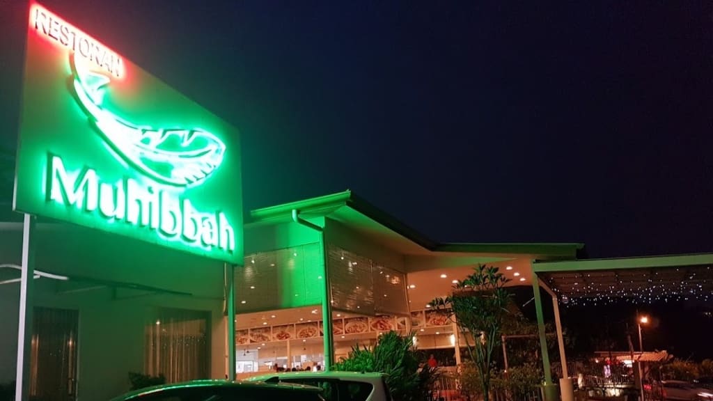 Muhibbah Seafood Restaurant | Halal: A Melting Pot of Seafood Delights