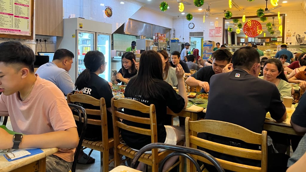 Sri Nirwana Maju: A Flavorful Indian Feast in Kuala Lumpur