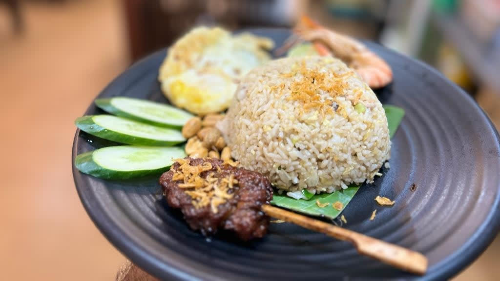 KIN Thai Restaurant: A Modern Twist on Traditional Thai