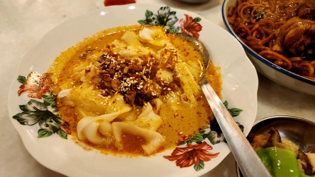 Ho Kow Hainam Kopitiam: A Brew of Tradition in Kuala Lumpur