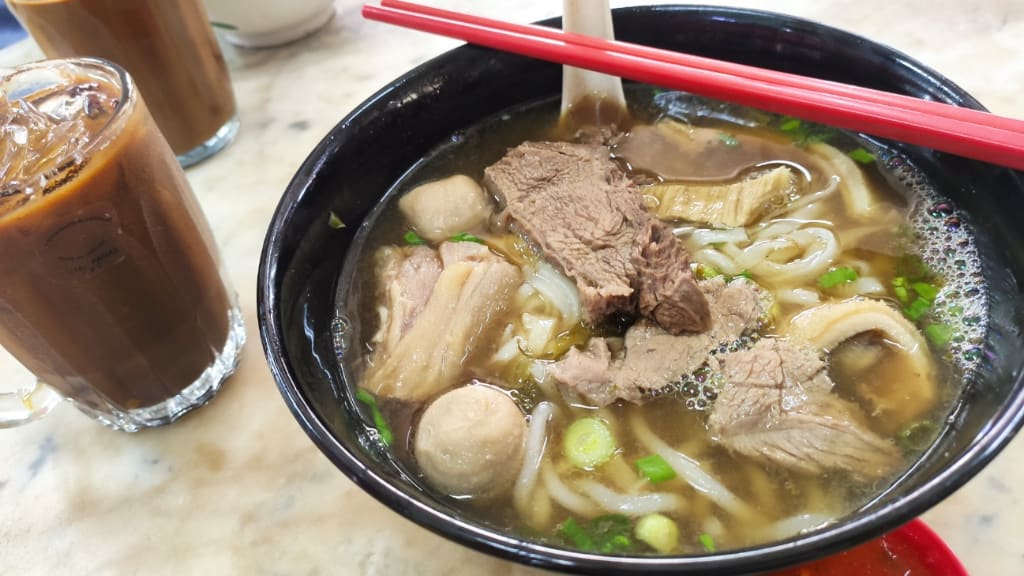 Kedai Kopi Lai Foong: A Culinary Landmark for Local Delights