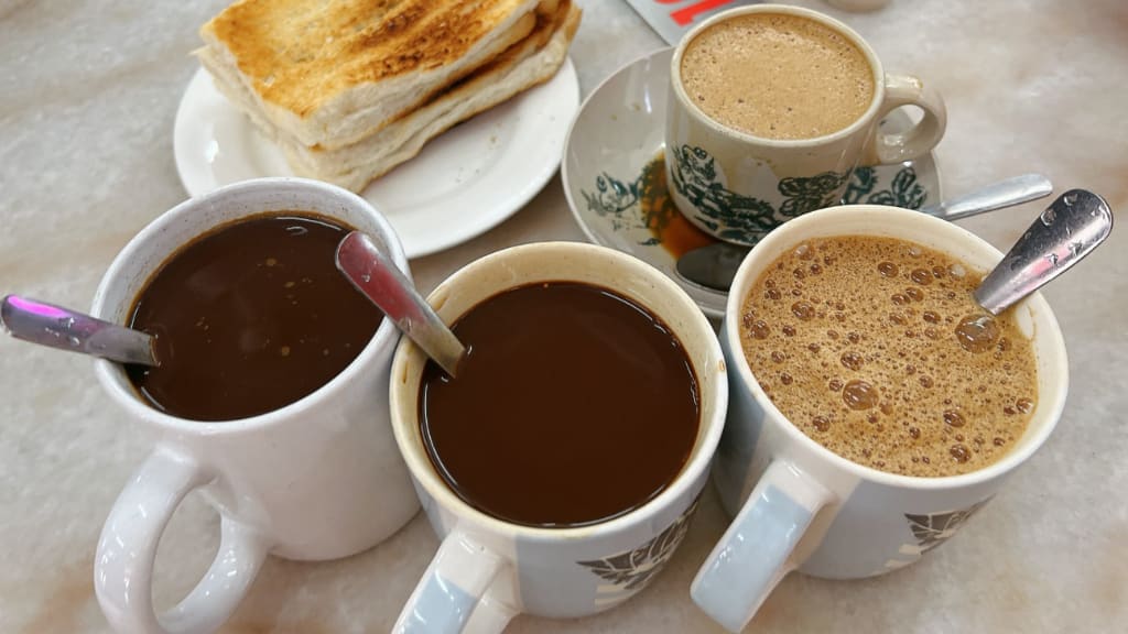 Thong Kee Cafe: Blending Tradition with Innovation