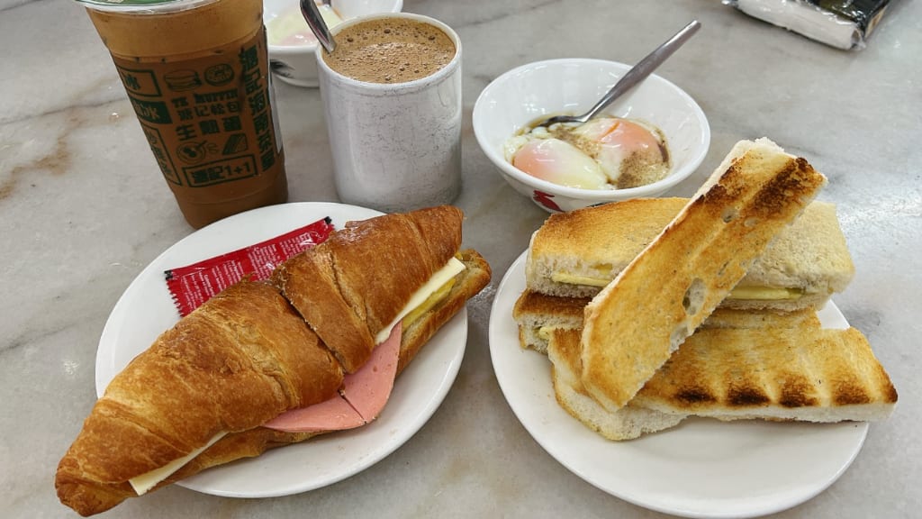 Thong Kee Cafe: Blending Tradition with Innovation