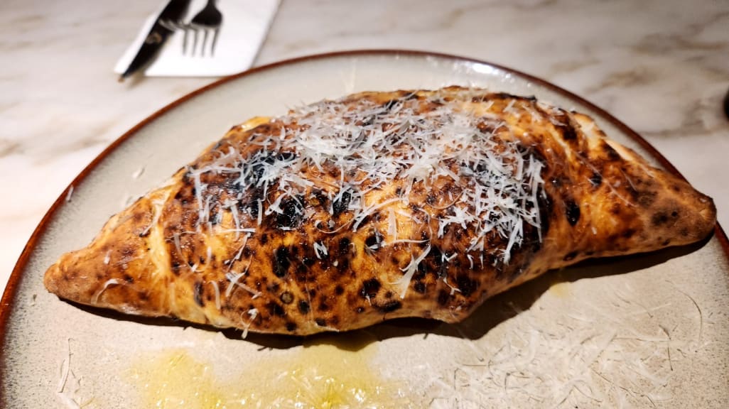 Proof Pizza + Wine: A Gourmet Pizza Experience