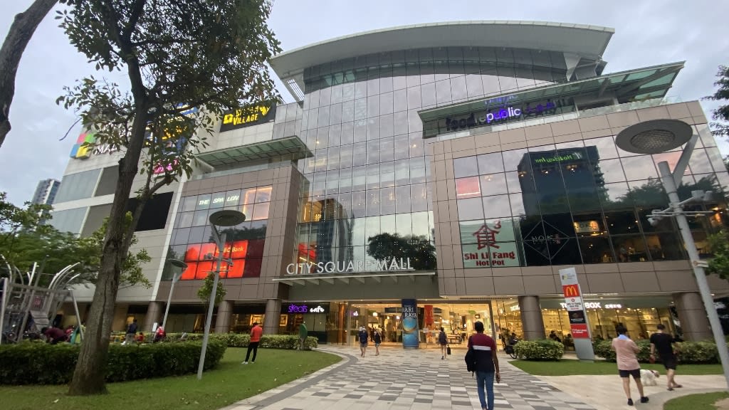 City Square Mall: Eco-Friendly Shopping Oasis