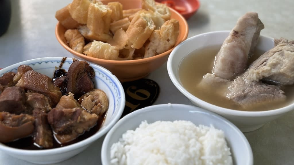 Outram Park Ya Hua Rou Gu Cha