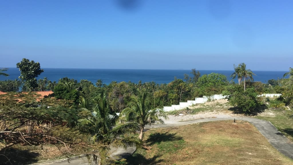 Ko Lanta: A Haven of Laid-back Charm and Natural Beauty