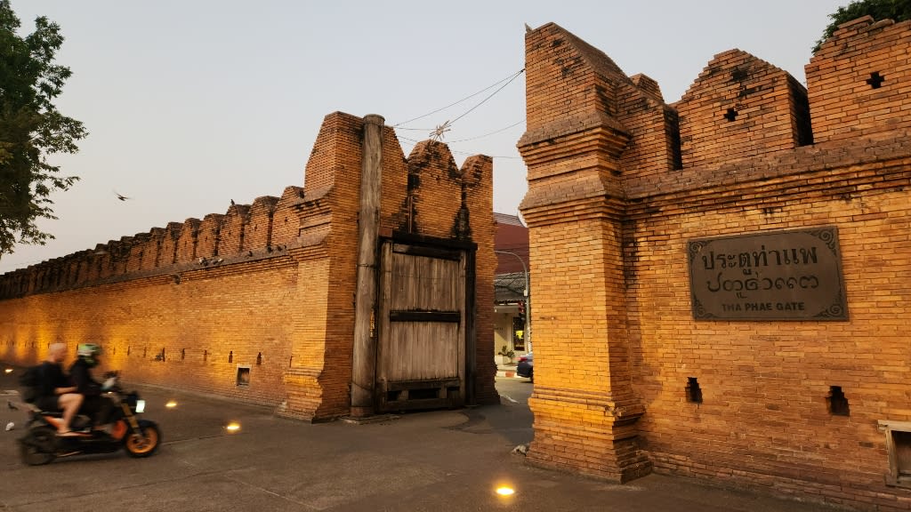 Tha Phae Gate: The Historic Heart of Chiang Mai