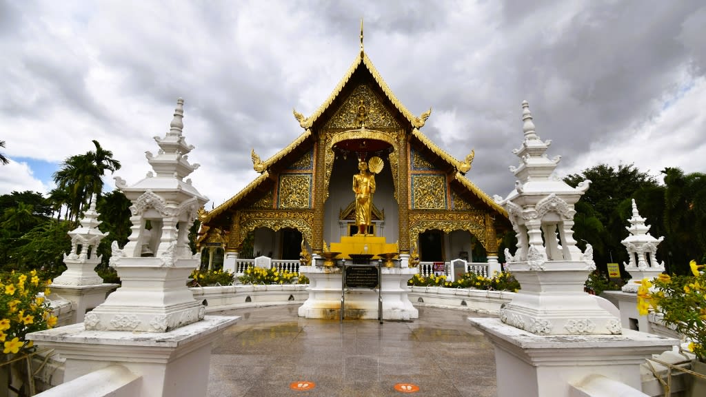 Wat Phra Singh Woramahawihan: The Heart of Lanna Spirituality