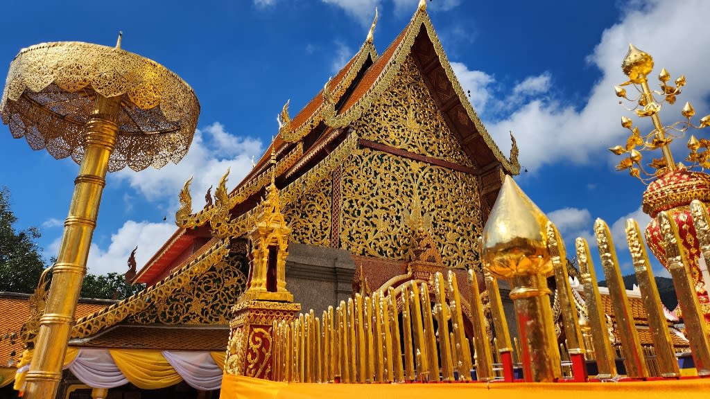 Wat Phra That Doi Suthep: A Sacred Pilgrimage Above the Clouds