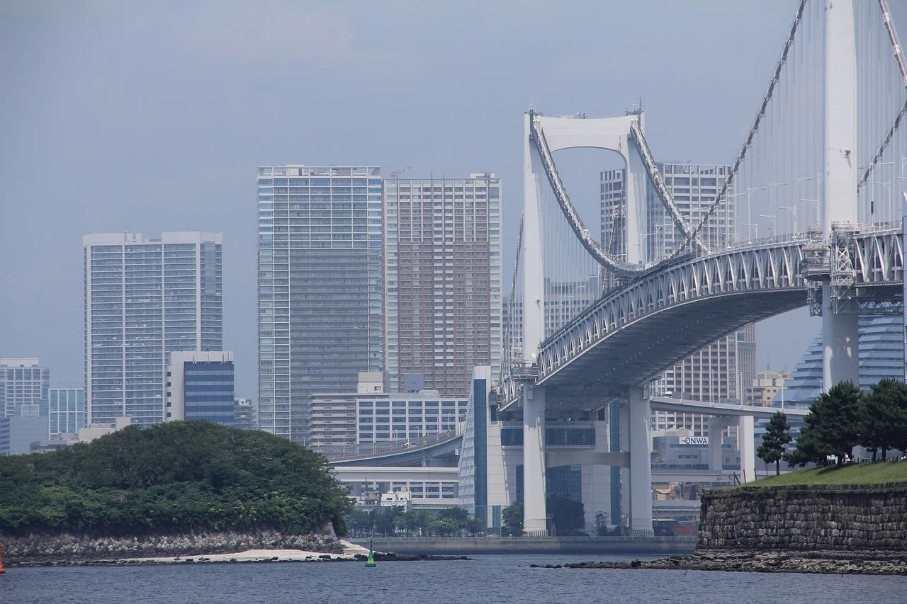 See Tokyo's waterfront side in Odaiba