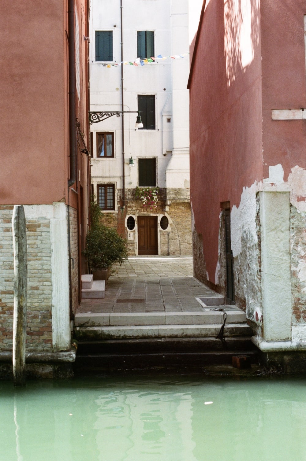 across-the-canal-in-venice across-the-canal-in-venice