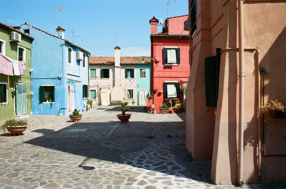 burano-street burano-street