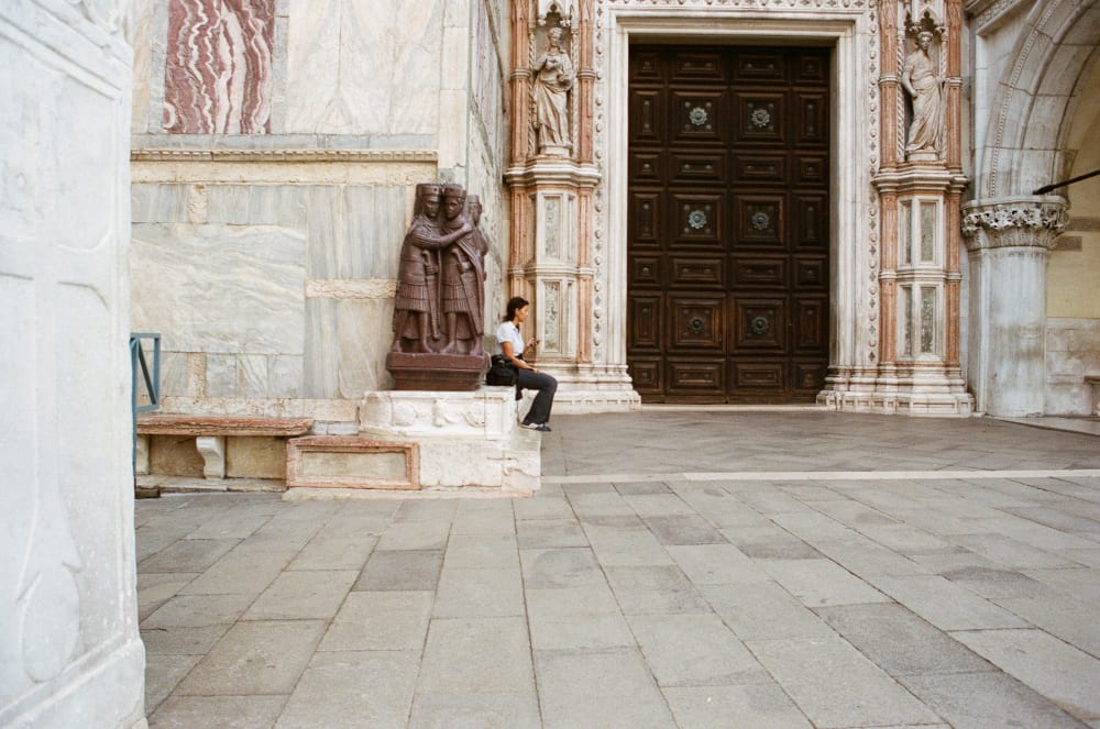 waiting-in-venice waiting-in-venice