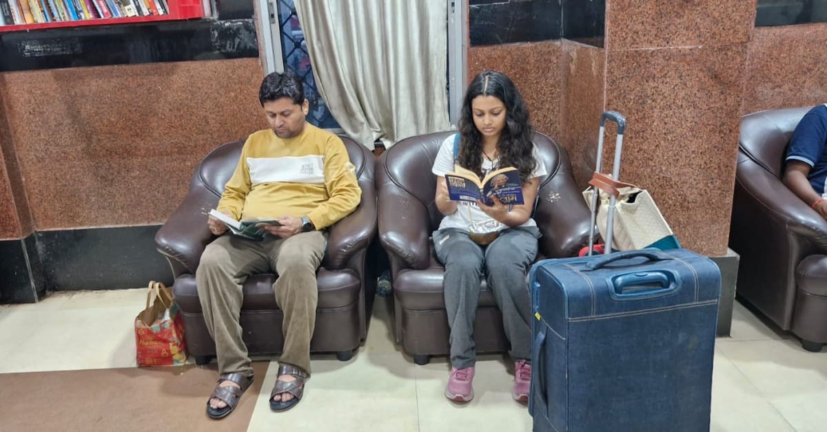 Rail Library Inaugurated at Nagpur Station – A Journey Within Every Page