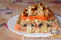 Фото к рецепту: Салат "Обжорка" с курицей, фасолью, грибами Фото к рецепту: Салат "Обжорка" с курицей, фасолью, грибами