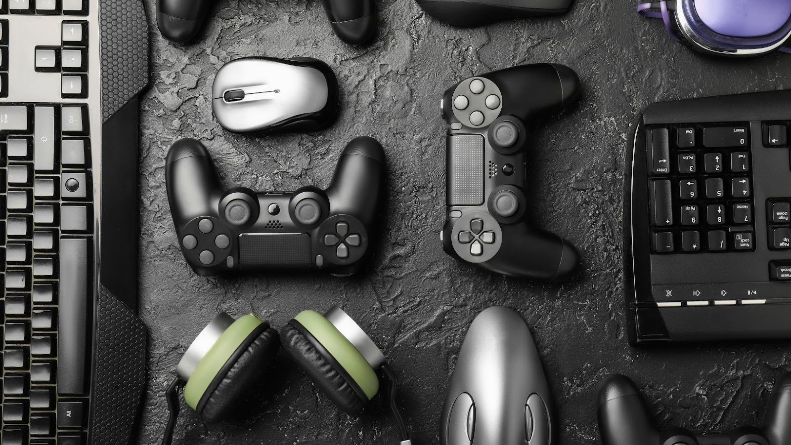 gamer experiencing a PC freeze during a gaming session.