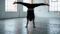 How to do a Handstand | Learn Basic Gymnastics