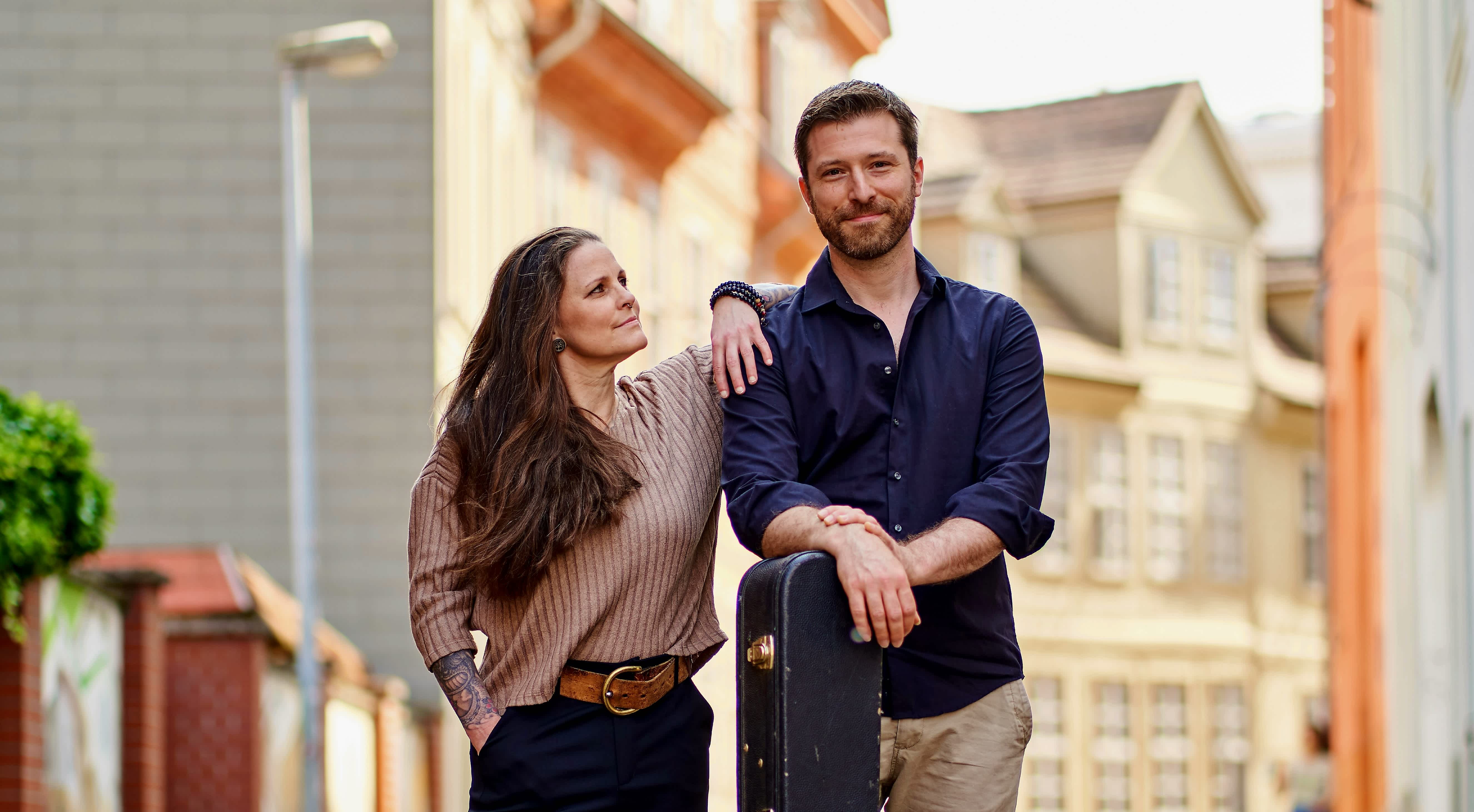 Esther Jung und Lukas Kowalski