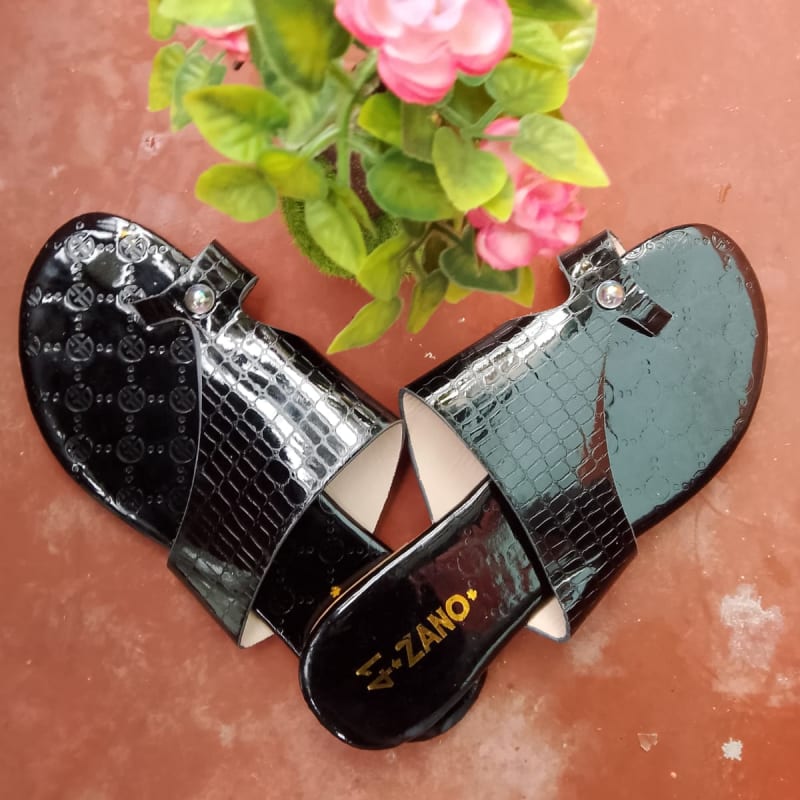 Ladies sandals