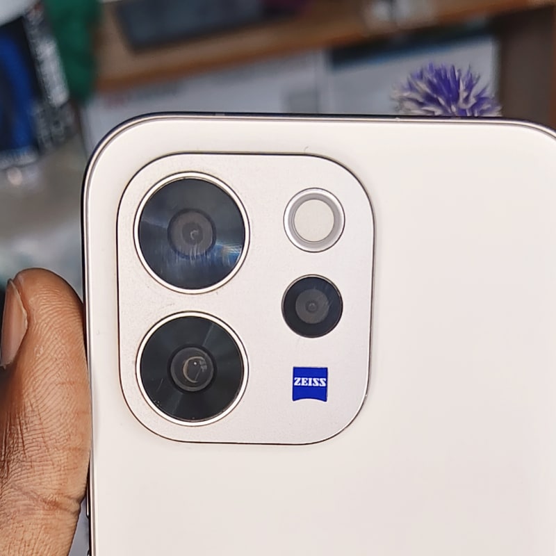 Vivo V70 5G 512Gb