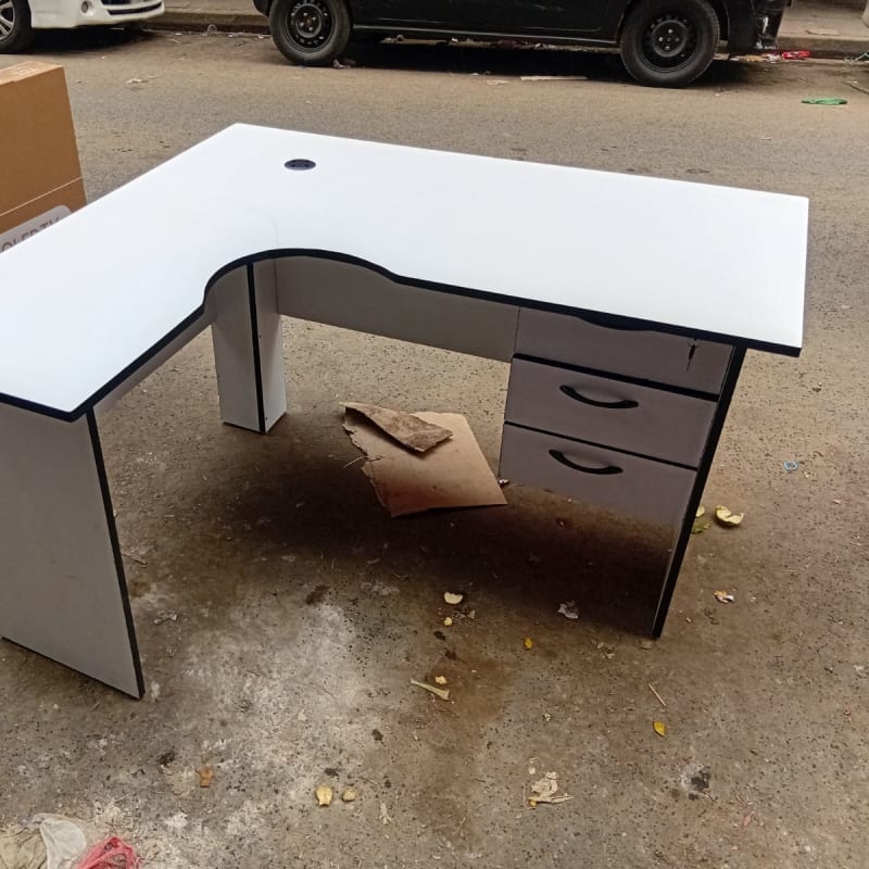 1.2m L shaped office study table