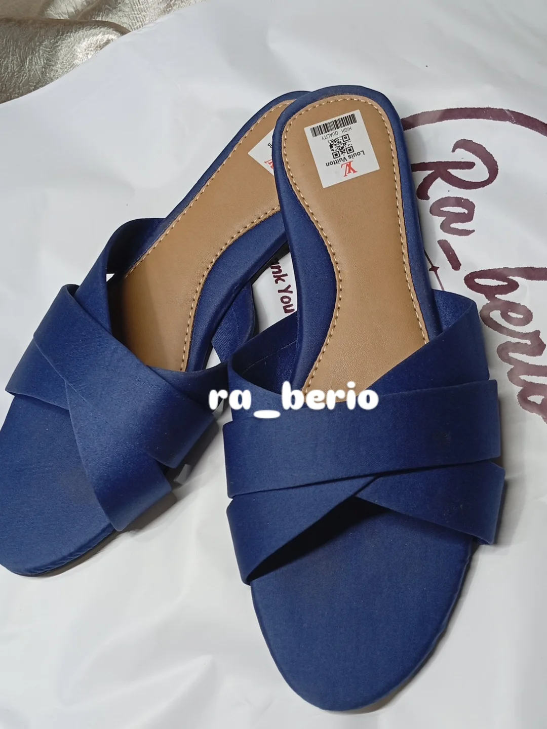 Female flat shoes view 2