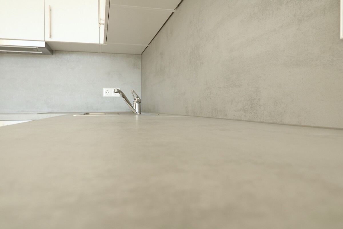 *ERSTBEZUG* Traumhafte 2-Zimmer Wohnung mit großzügigem Schnitt - Erstklassige Lage nahe Kocherufer! - Photo 2