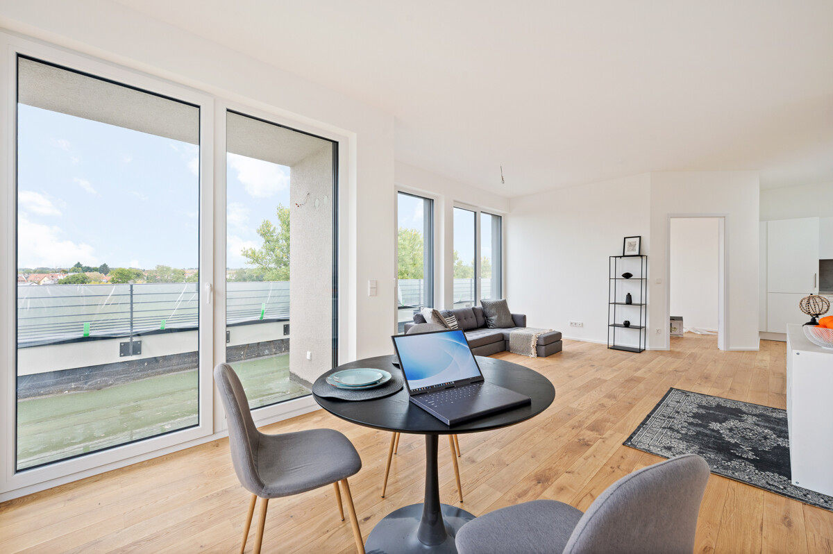*ERSTBEZUG*Wohnen über den Dächern – Moderne Penthouse-Oase in Flussnähe! - Photo 3