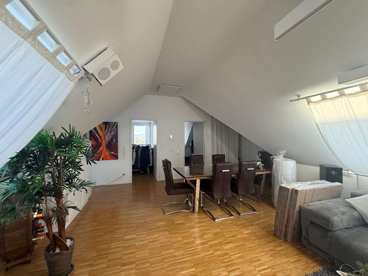 Exklusive 4,5-Zimmer-Wohnung mit traumhaften Balkone Südwest Ausrichtung - Photo 3