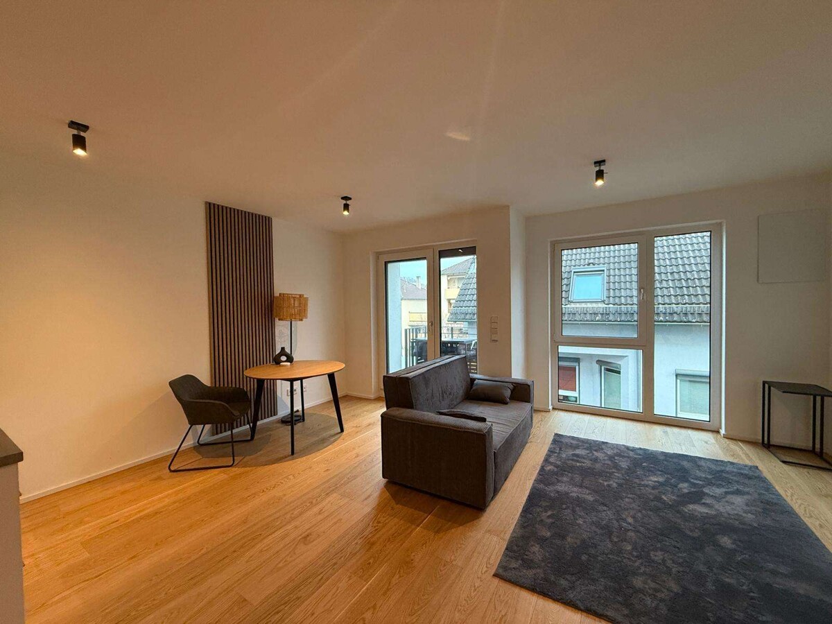 Möblierte 1-Zimmer Wohnung mit Balkon in der Heilbronner Innenstadt! - Foto 1