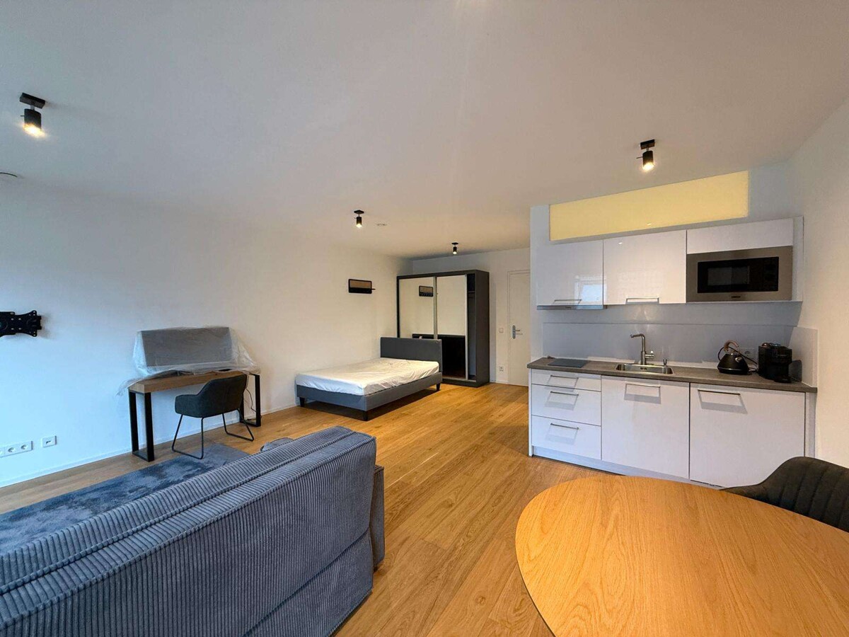 Möblierte 1-Zimmer Wohnung mit Balkon in der Heilbronner Innenstadt! - Foto 2