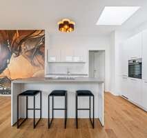 Wunderschöne 3-Zimmer Penthouse-Wohnung mit Dachterrasse und Weitblick auf den Wartberg sucht Sie! - Foto 4