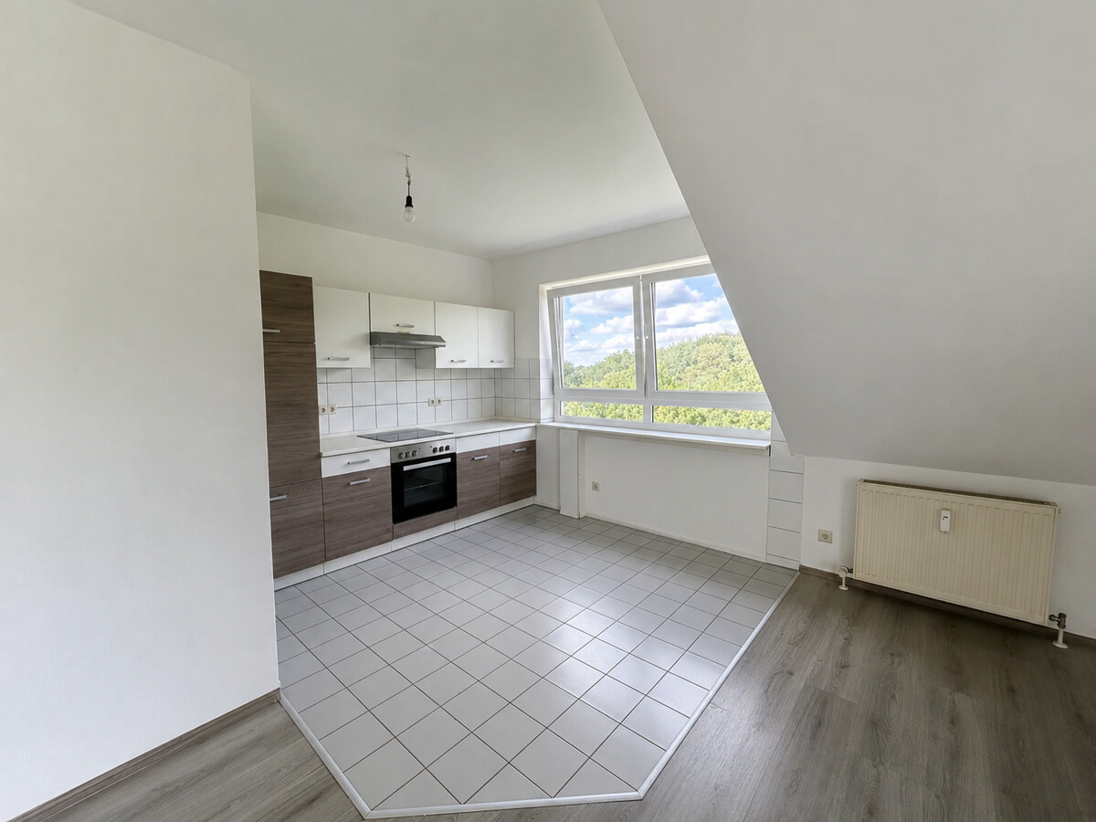Zentrale Einzimmerwohnung in Bad Friedrichshall zu vermieten ! - Foto 1