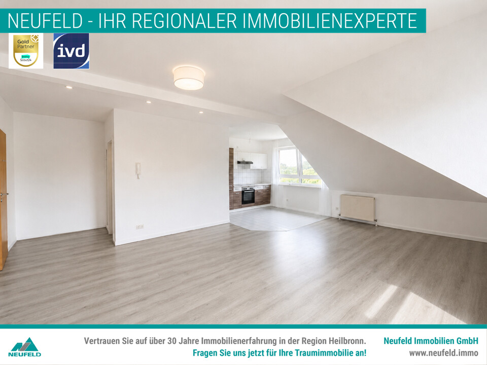 Zentrale Einzimmerwohnung in Bad Friedrichshall zu vermieten ! - Photo 1
