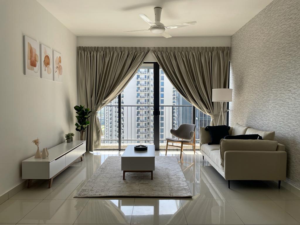 Picture of Kitchen Design and Decorating Ideas With Cabinets, Islands ...