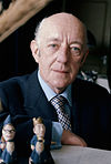 Sir Alec Guinness Allan Warren.jpg
