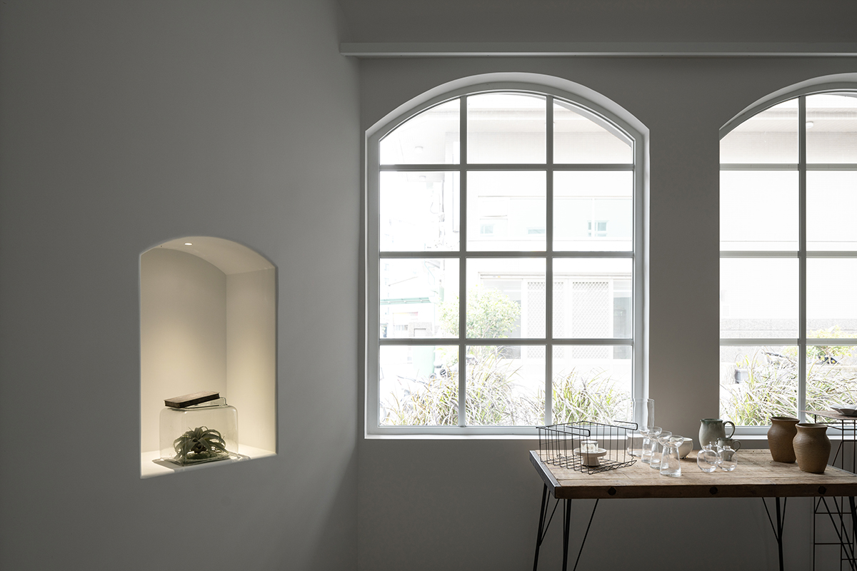 selected venue's interior or exterior images