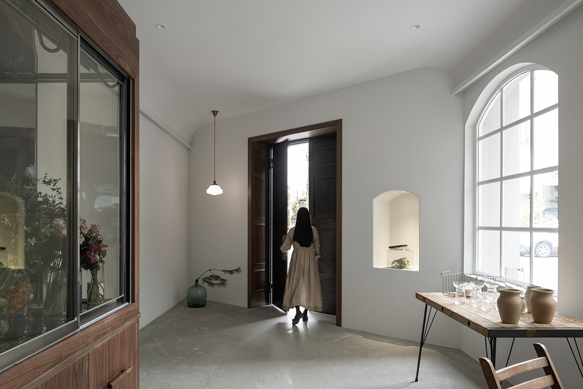 selected venue's interior or exterior images