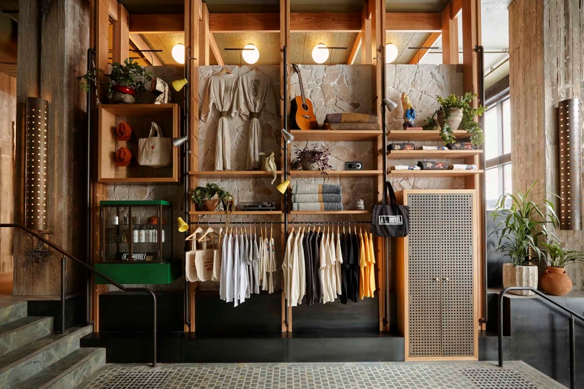 selected venue's interior or exterior images