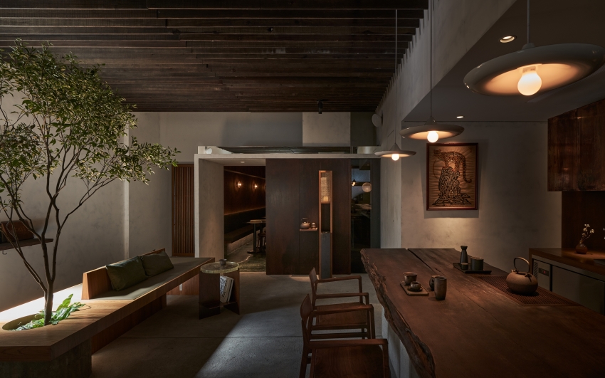 selected venue's interior or exterior images