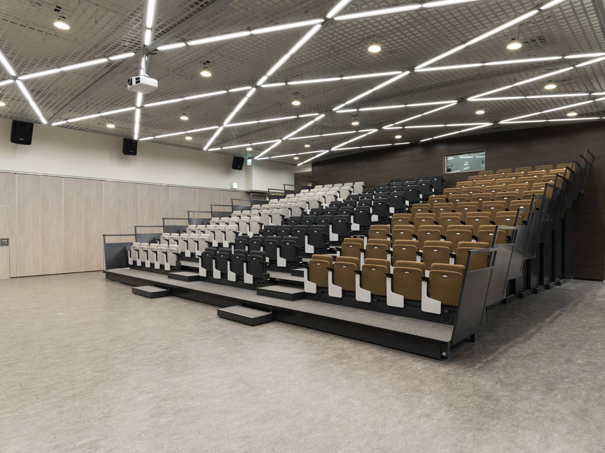 selected venue's interior or exterior images