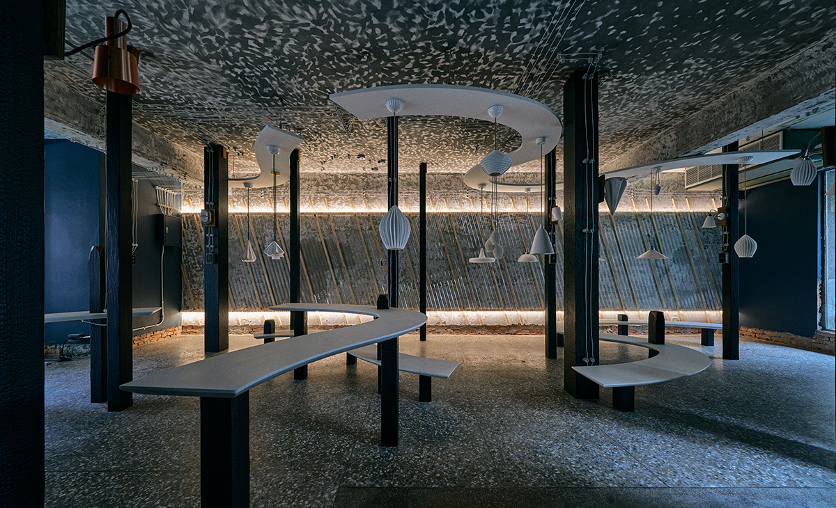 selected venue's interior or exterior images