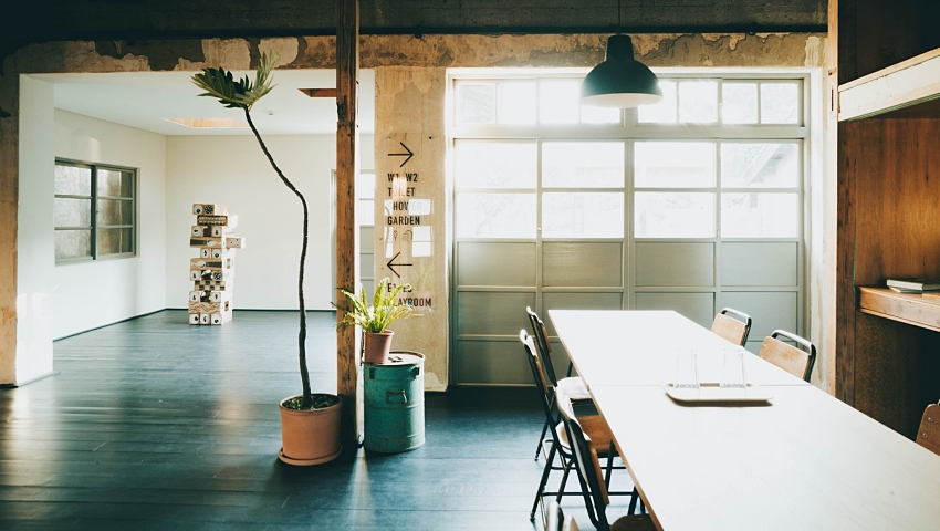 selected venue's interior or exterior images