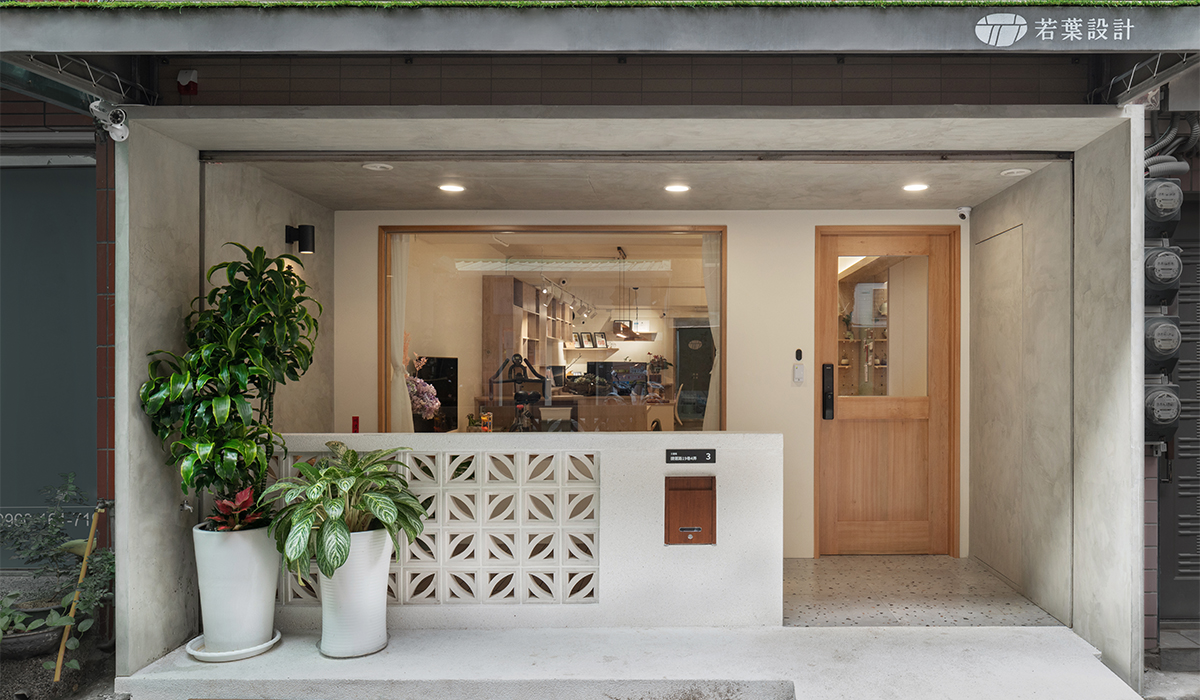 selected venue's interior or exterior images