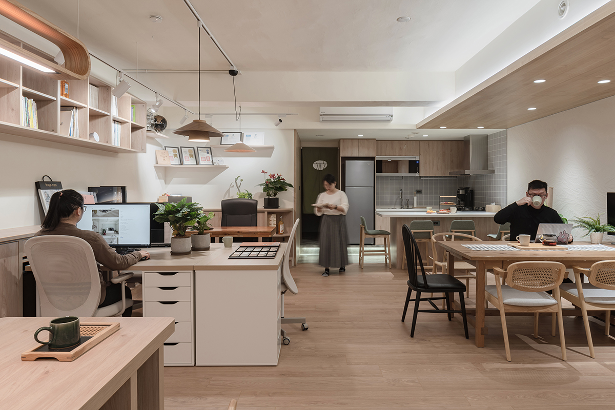 selected venue's interior or exterior images